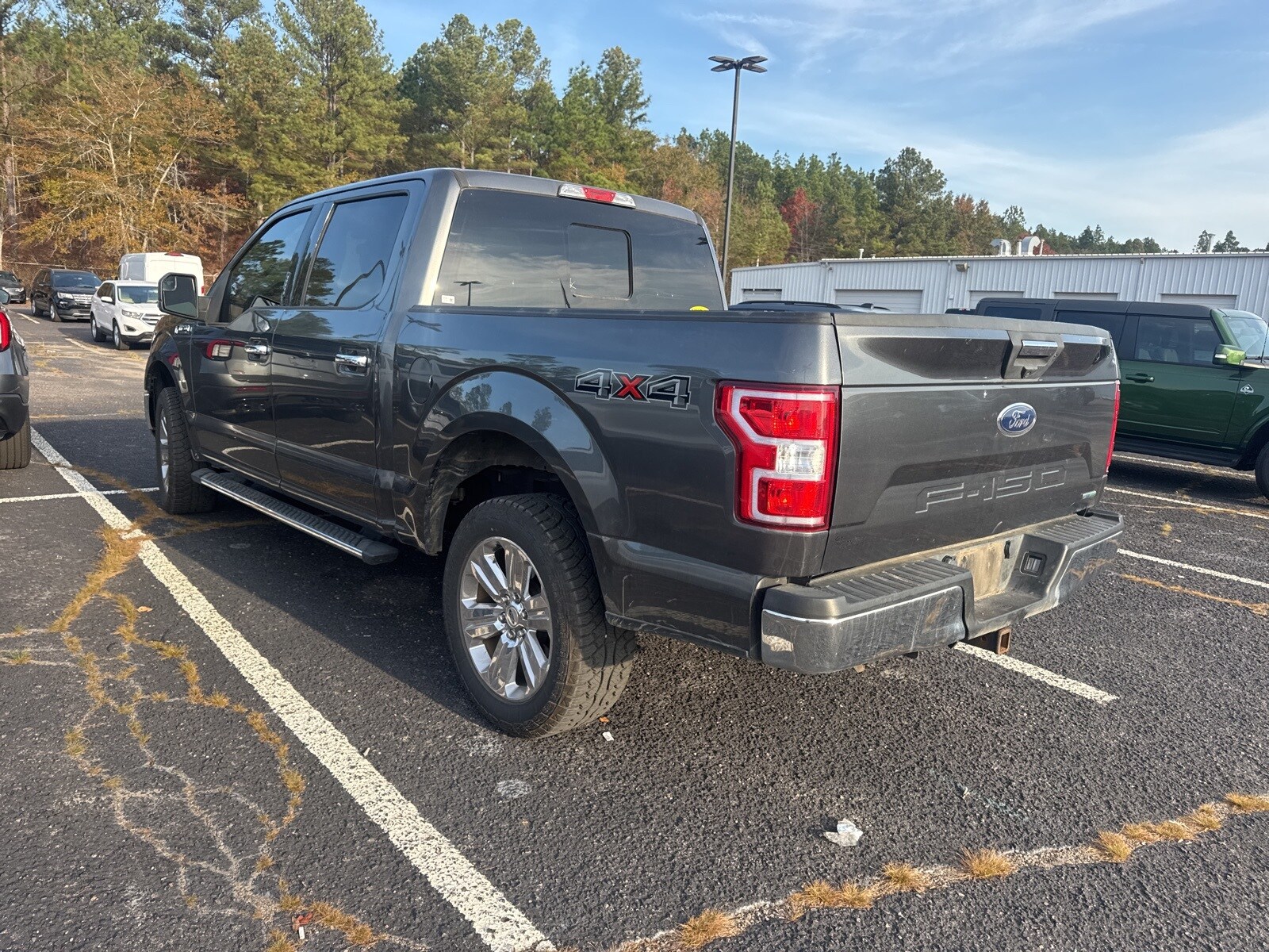 2020 Ford F-150 XLT photo 4