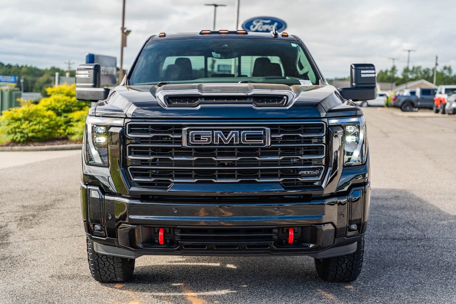 2025 Gmc Sierra HD AT4 photo 2