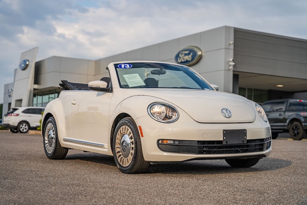 Used 2013 Volkswagen Beetle 2.5L Convertible