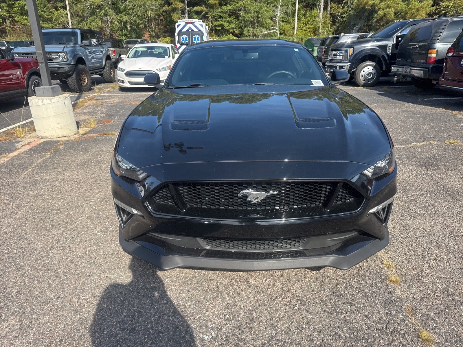 2018 Ford Mustang GT Premium photo 2