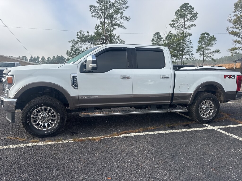 Used 2022 Ford F-250SD Lariat Truck