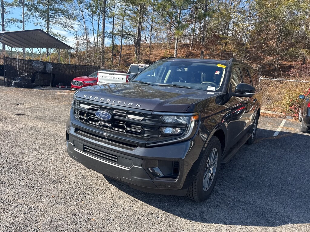 Used 2025 Ford Expedition Max Active SUV