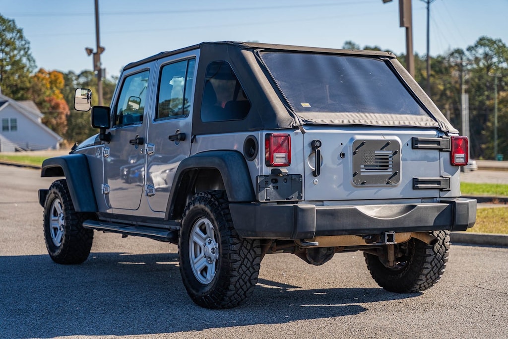 Used 2013 Jeep Wrangler Unlimited Sport SUV
