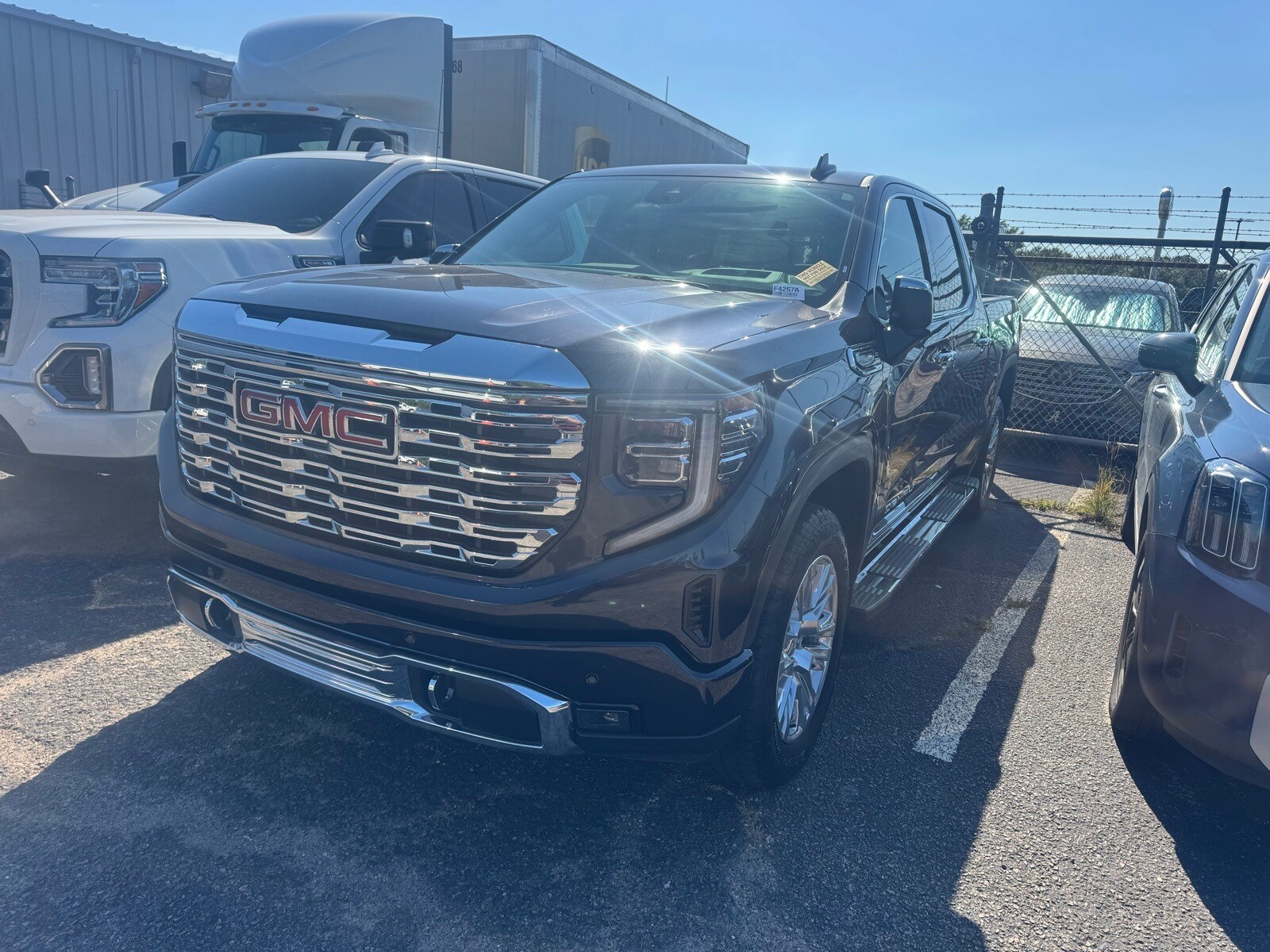 2024 Gmc Sierra 1500 Denali photo 3