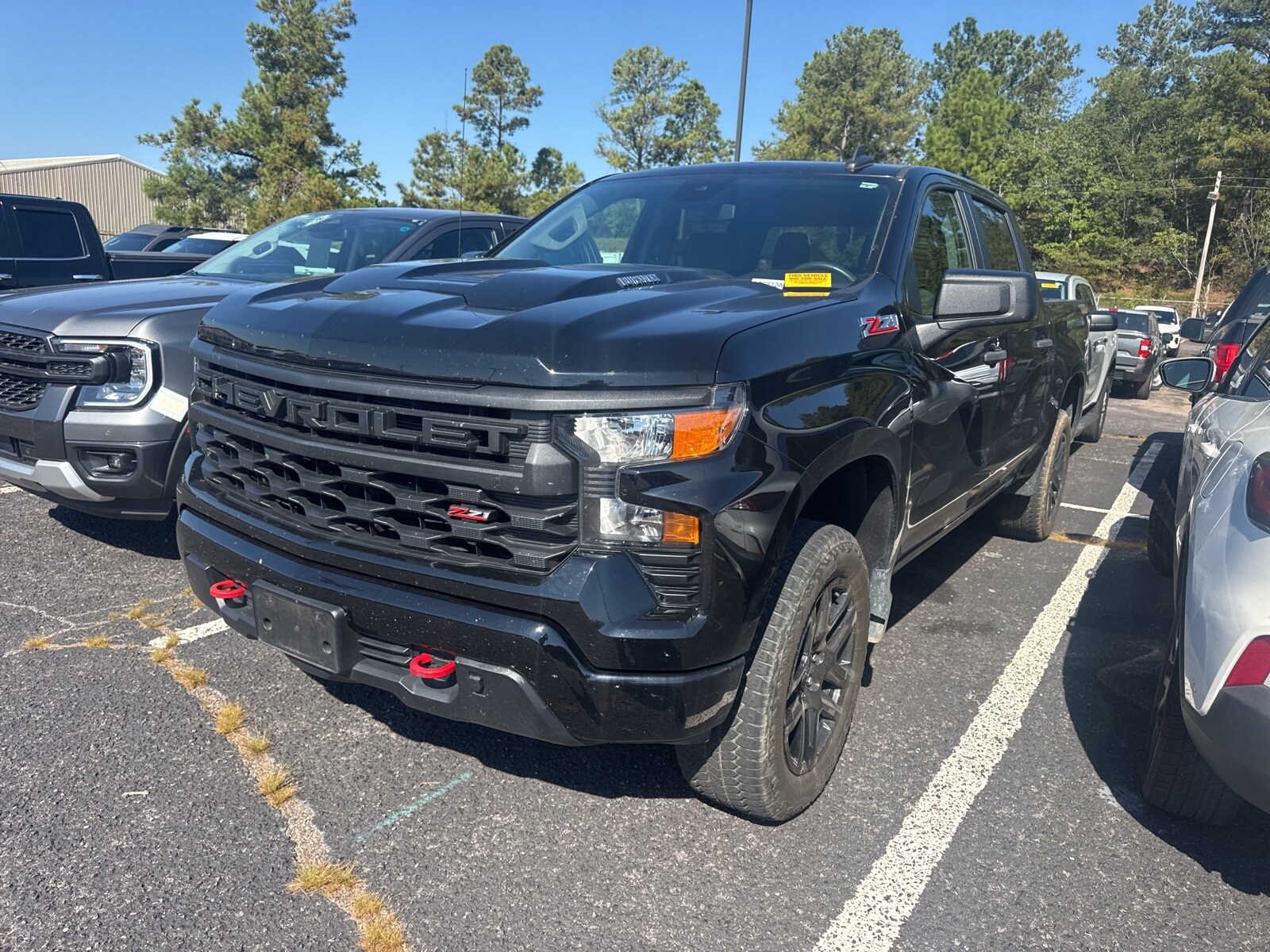 2022 Chevrolet Silverado 1500 Custom Trail Boss photo 2
