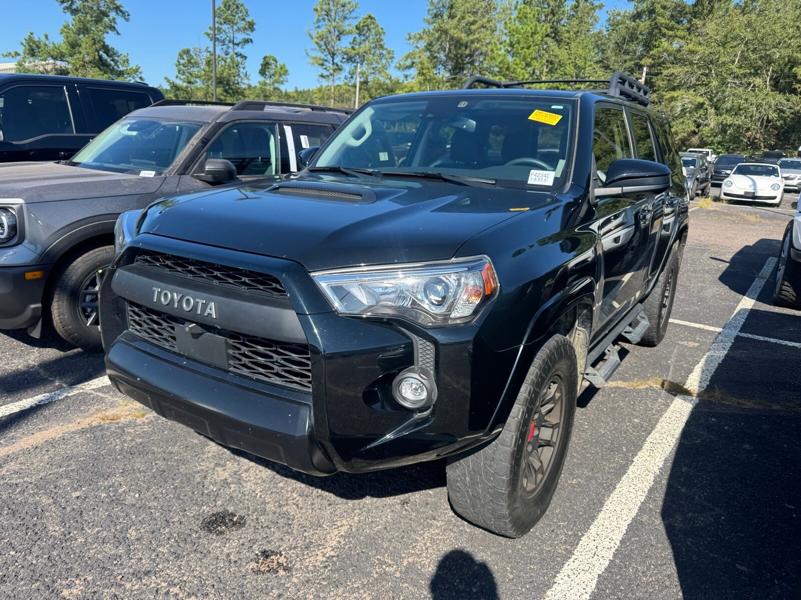 2022 Toyota 4Runner TRD Pro photo 2