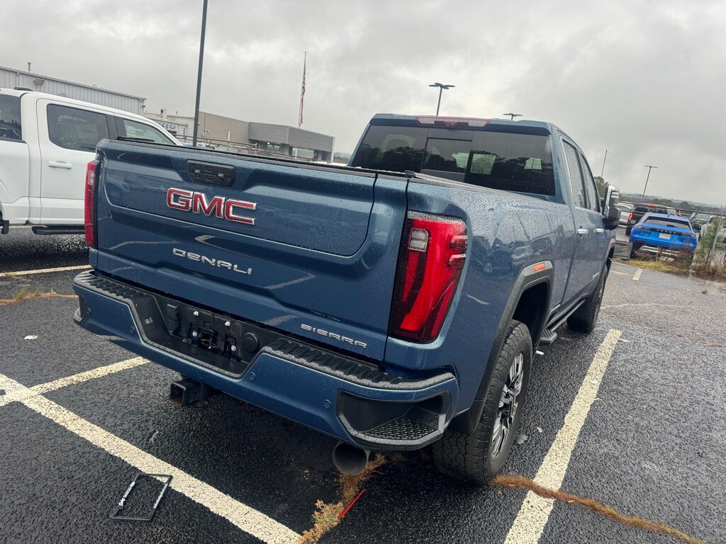 Used 2024 GMC Sierra 2500HD Denali Truck