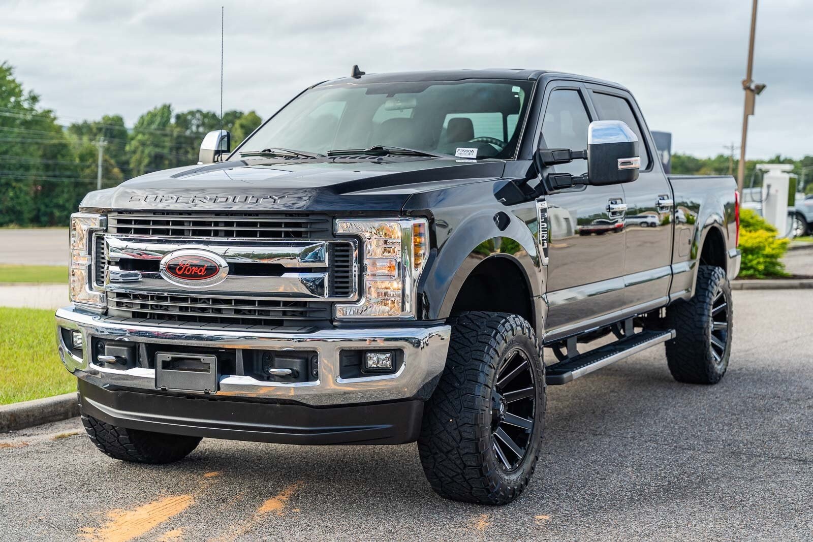 2019 Ford F-250 XLT photo 3