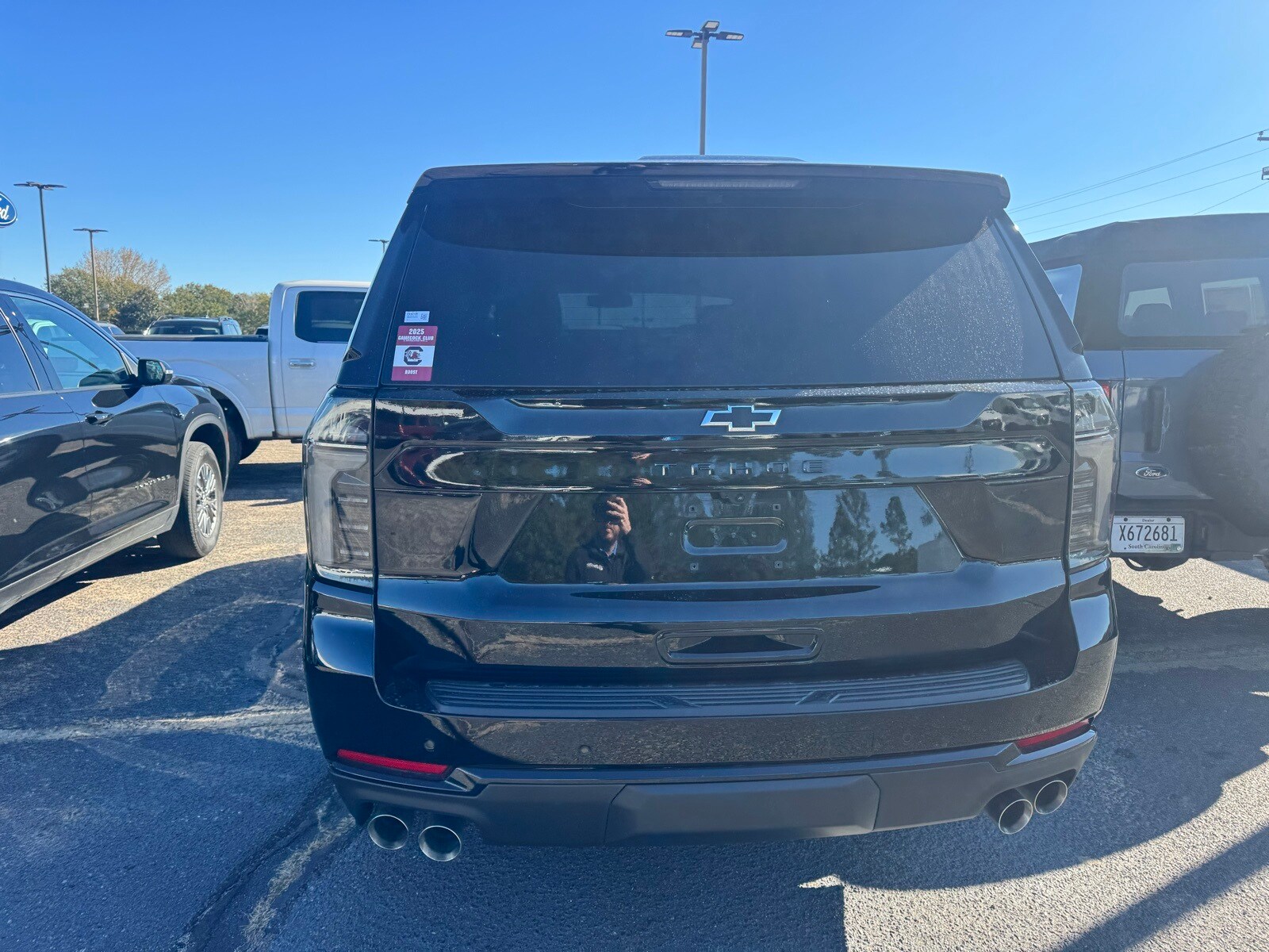 2025 Chevrolet Tahoe RST photo 4