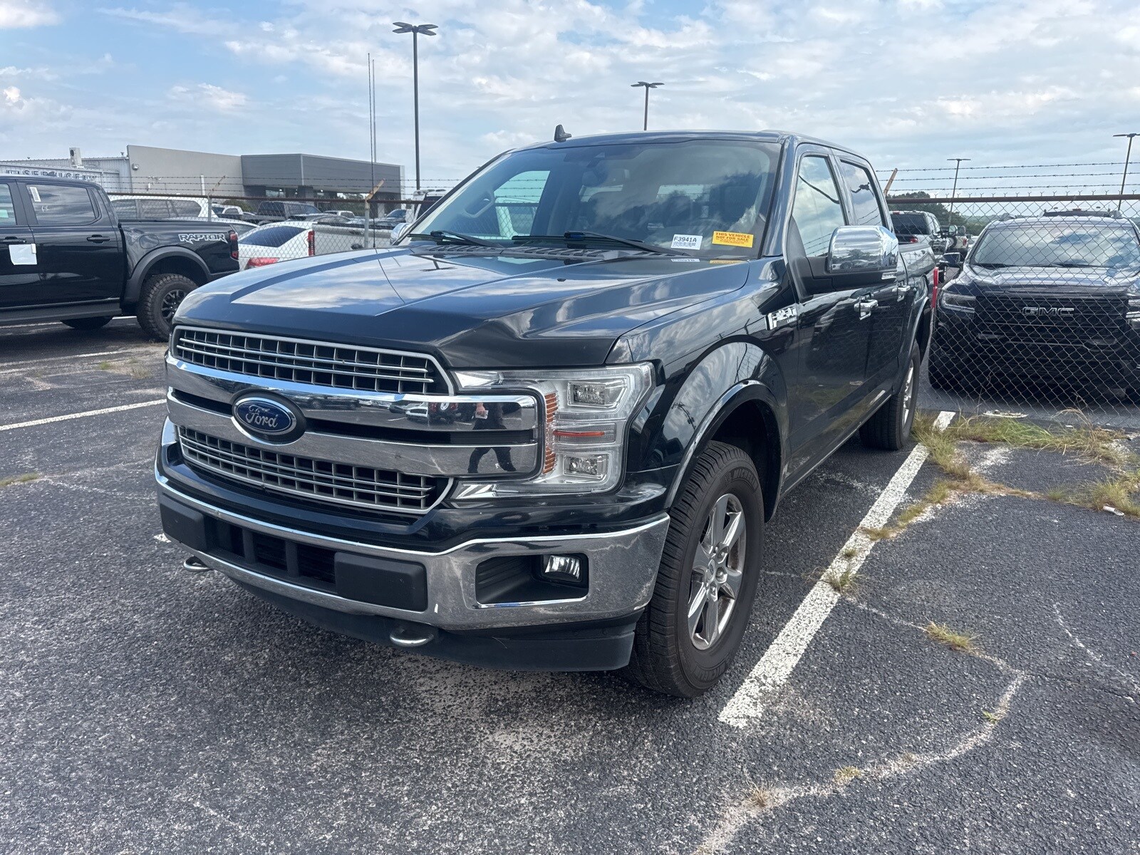 2018 Ford F-150 Lariat photo 2