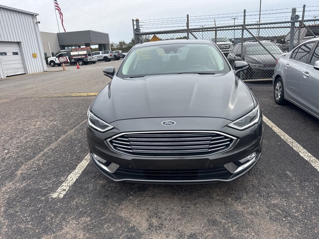 Used 2017 Ford Fusion Hybrid Titanium Sedan