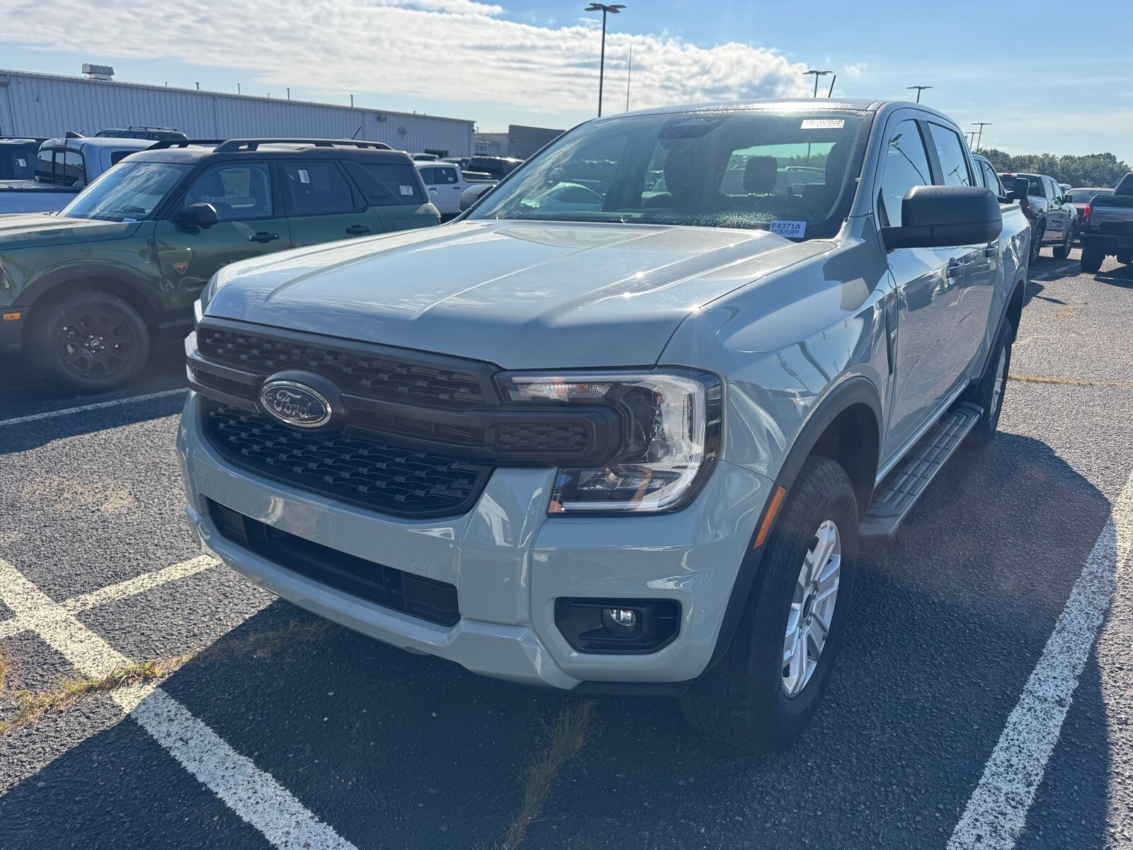 2024 Ford Ranger XL photo 3