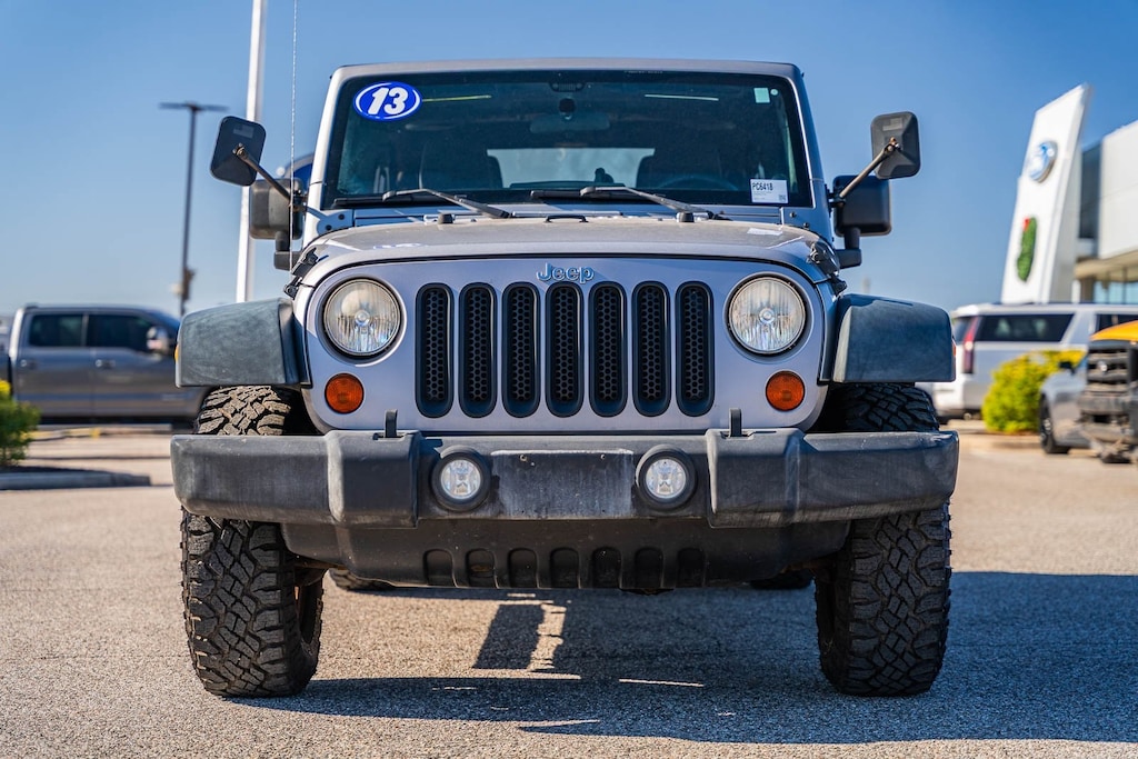 Used 2013 Jeep Wrangler Unlimited Sport SUV