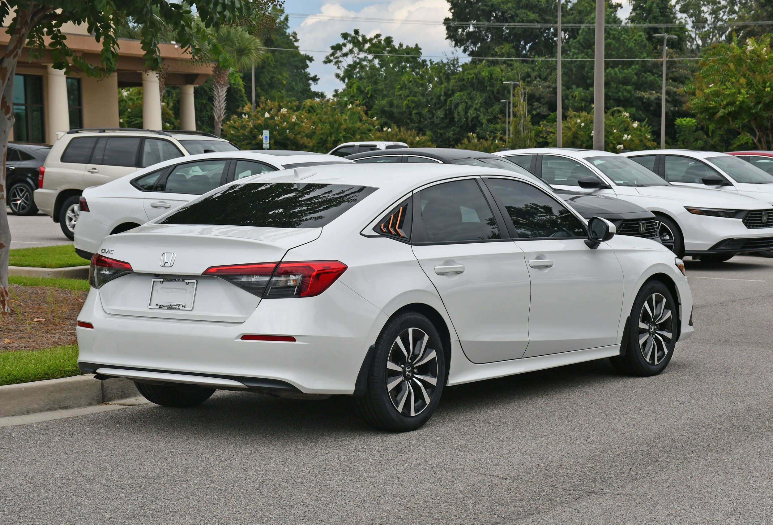 2022 Honda Civic EX photo 2
