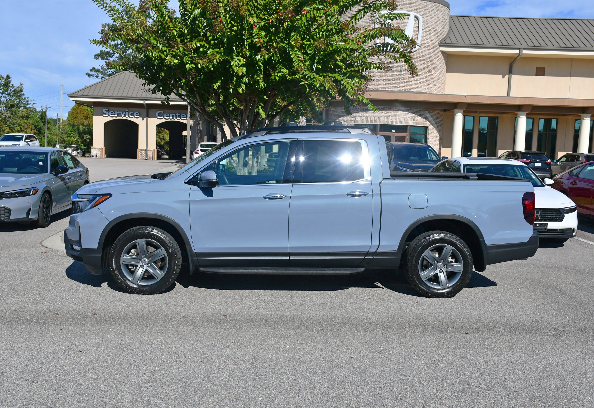 2023 Honda Ridgeline RTL-E photo 2