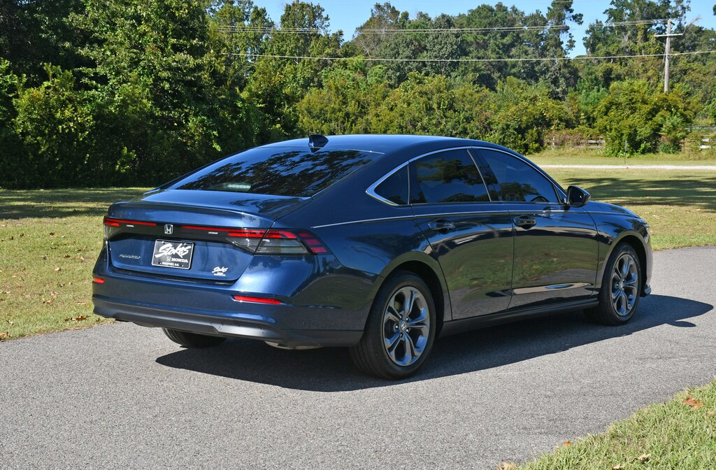 Used 2024 Honda Accord Sedan EX EX CVT