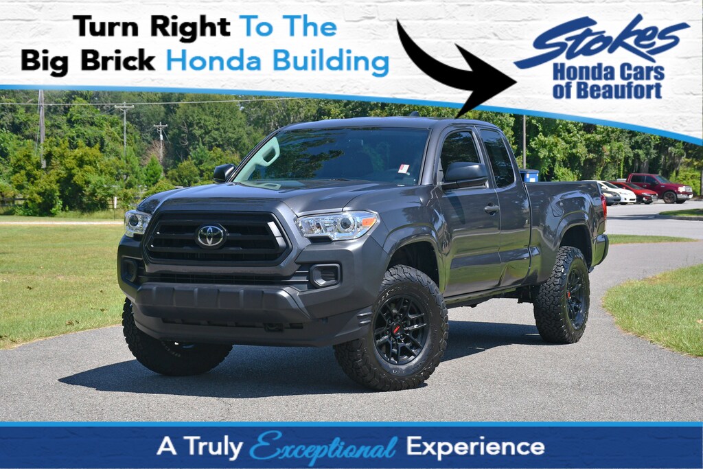 Used 2023 Toyota Tacoma SR SR Access Cab 6 Bed I4 AT