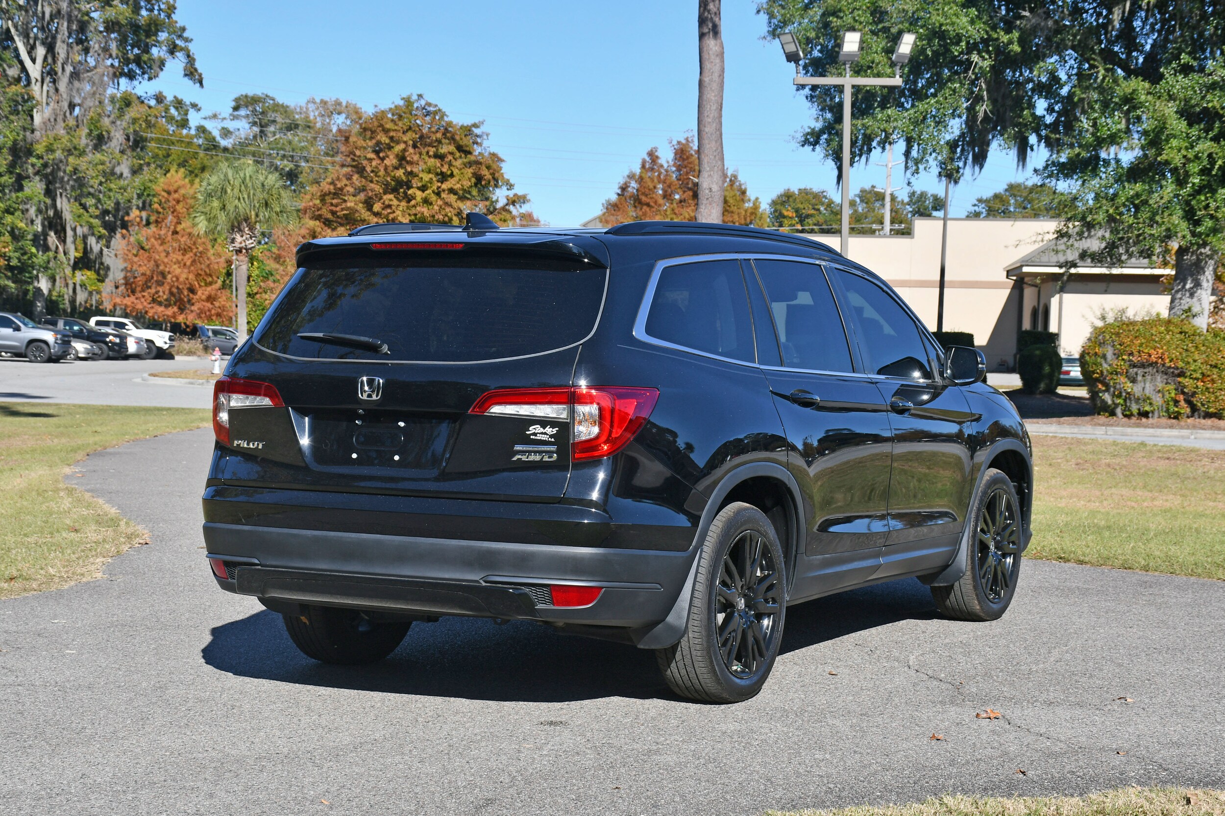 2022 Honda Pilot Special Edition photo 3