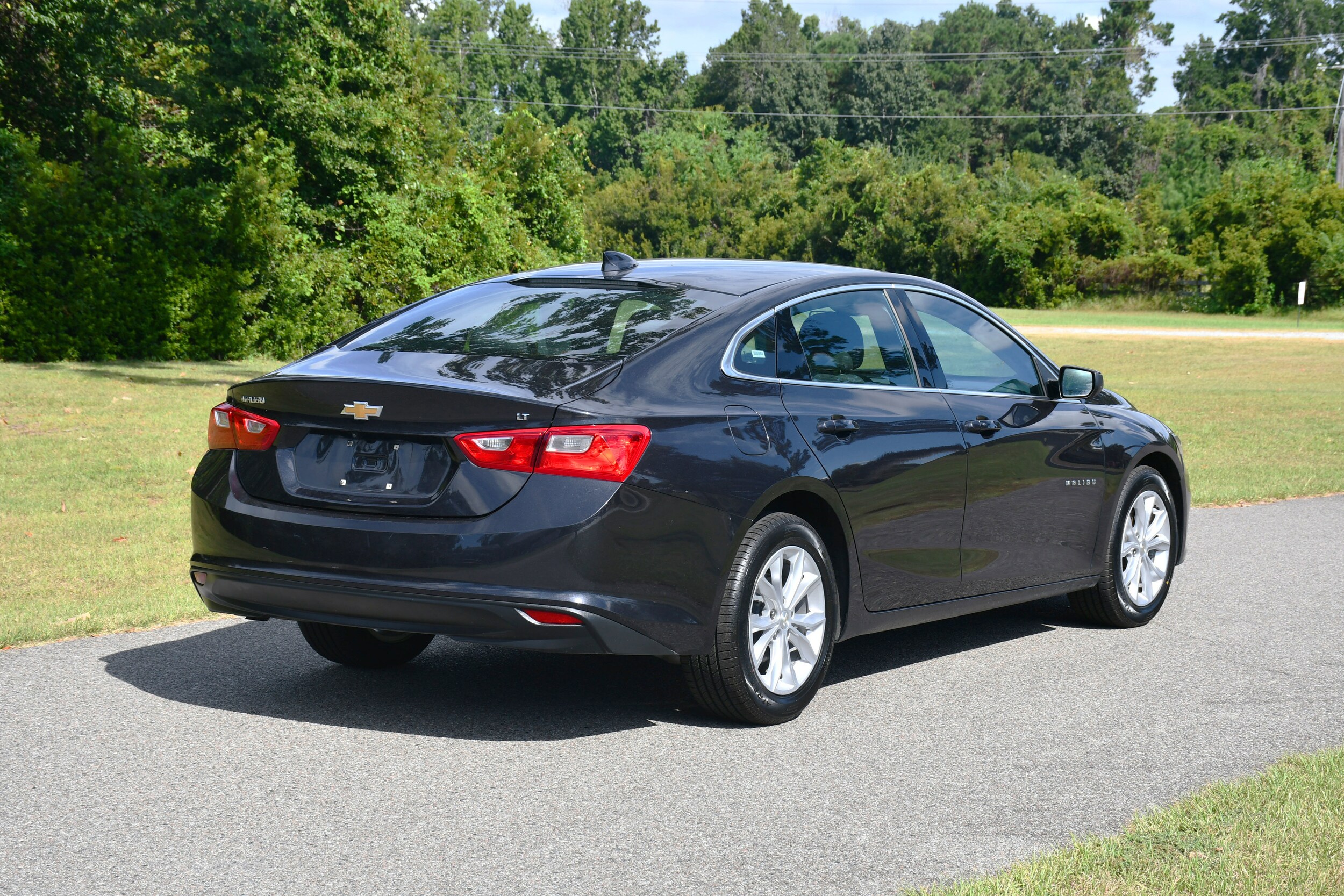 2023 Chevrolet Malibu 1LT photo 4