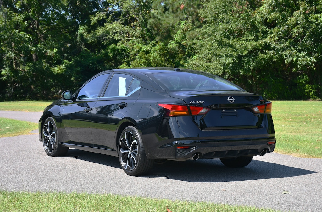 Used 2024 Nissan Altima 2.5 SR Sedan
