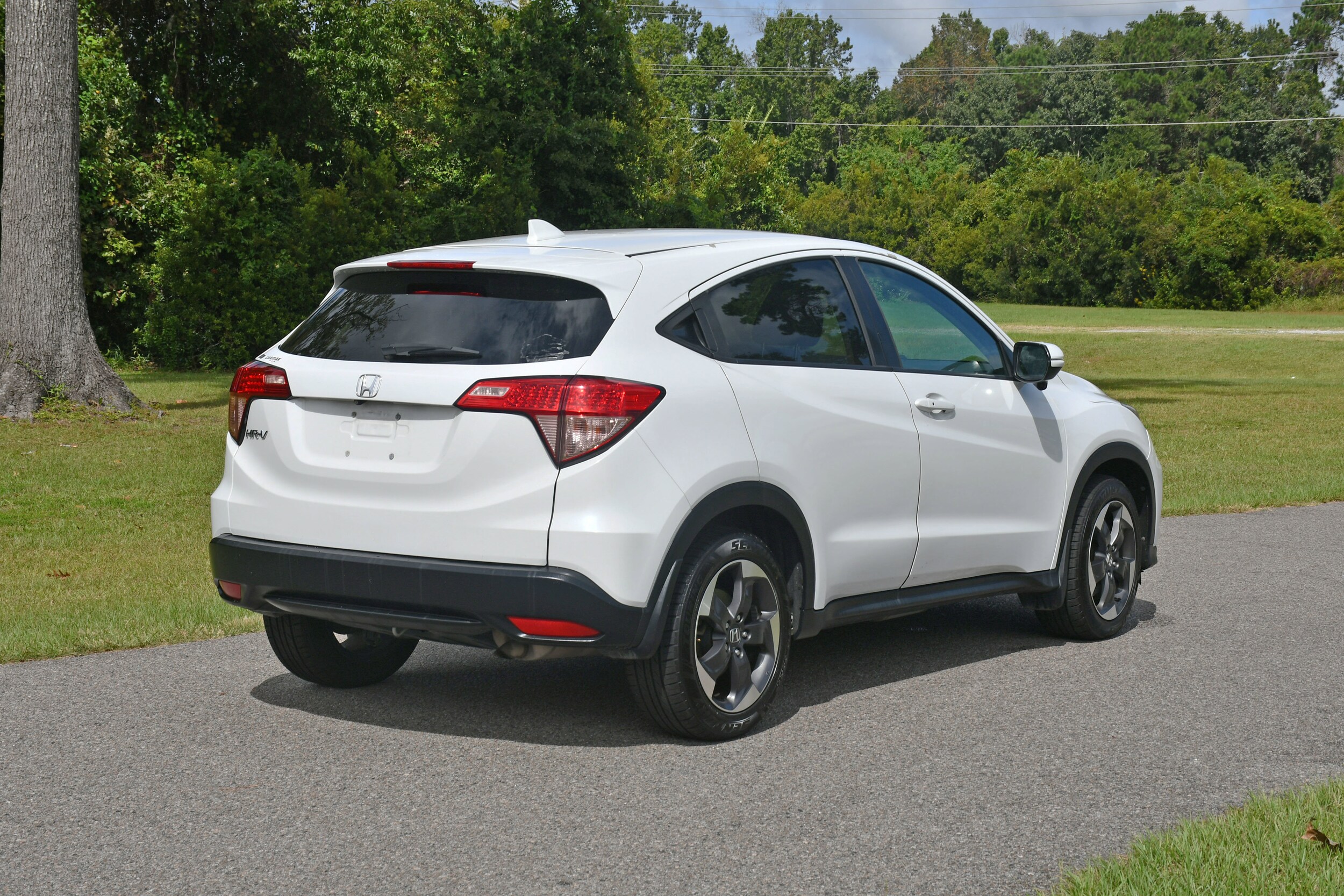 2018 Honda HR-V EX photo 2