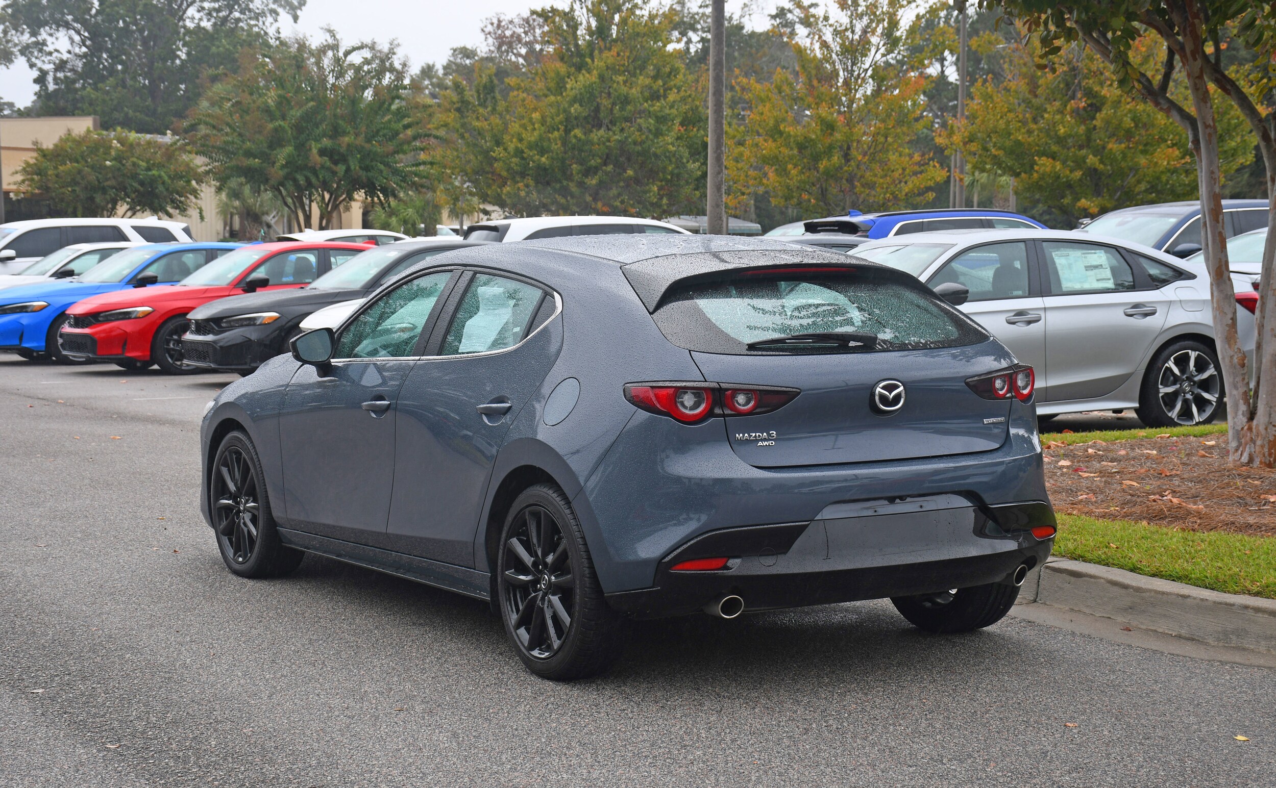 2024 Mazda Mazda3 Hatchback 2.5 s Carbon photo 3