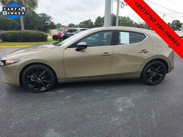 2024 Mazda Mazda3 Hatchback 2.5 Carbon Turbo photo 3