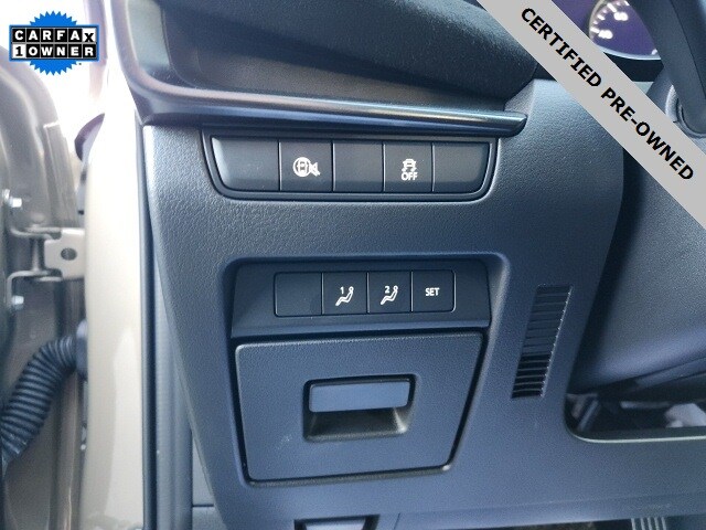 2025 Mazda Mazda3 Hatchback 2.5 Carbon Turbo photo 3