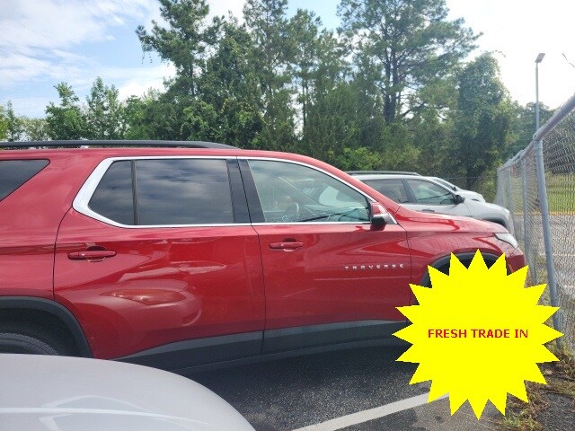 2023 Chevrolet Traverse Cloth 1LT photo 3