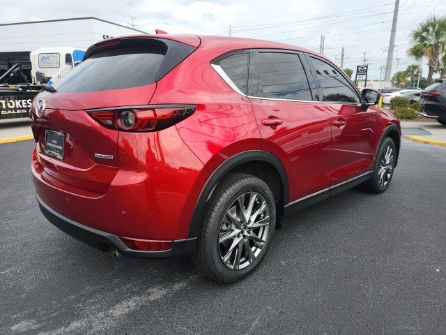 2020 Mazda CX-5 Signature photo 3