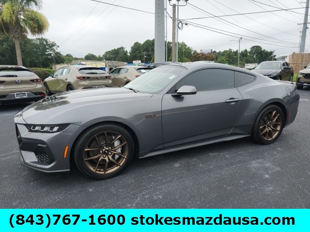 2024 Ford Mustang GT Premium photo 2