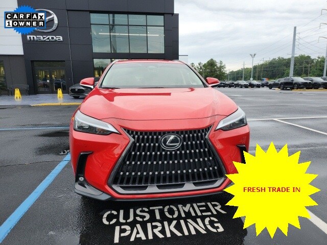 2025 Lexus NX 250 photo 2