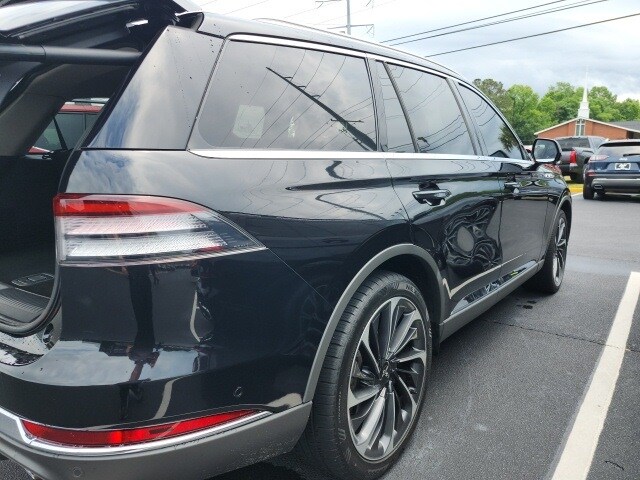 2020 Lincoln Aviator Reserve photo 2