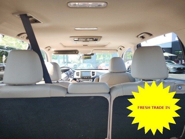 2016 Honda Pilot Touring photo 4