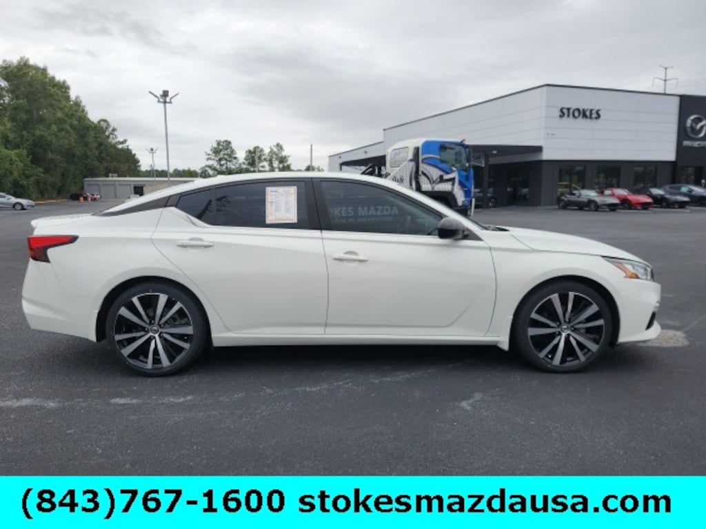 Used 2021 Nissan Altima 2.5 SR Sedan