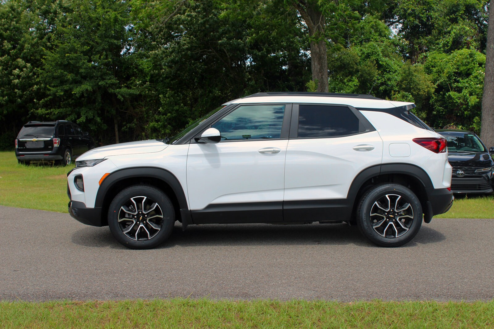 2022 Chevrolet Trailblazer ACTIV photo 2