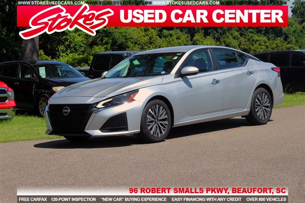 2023 Nissan Altima SV