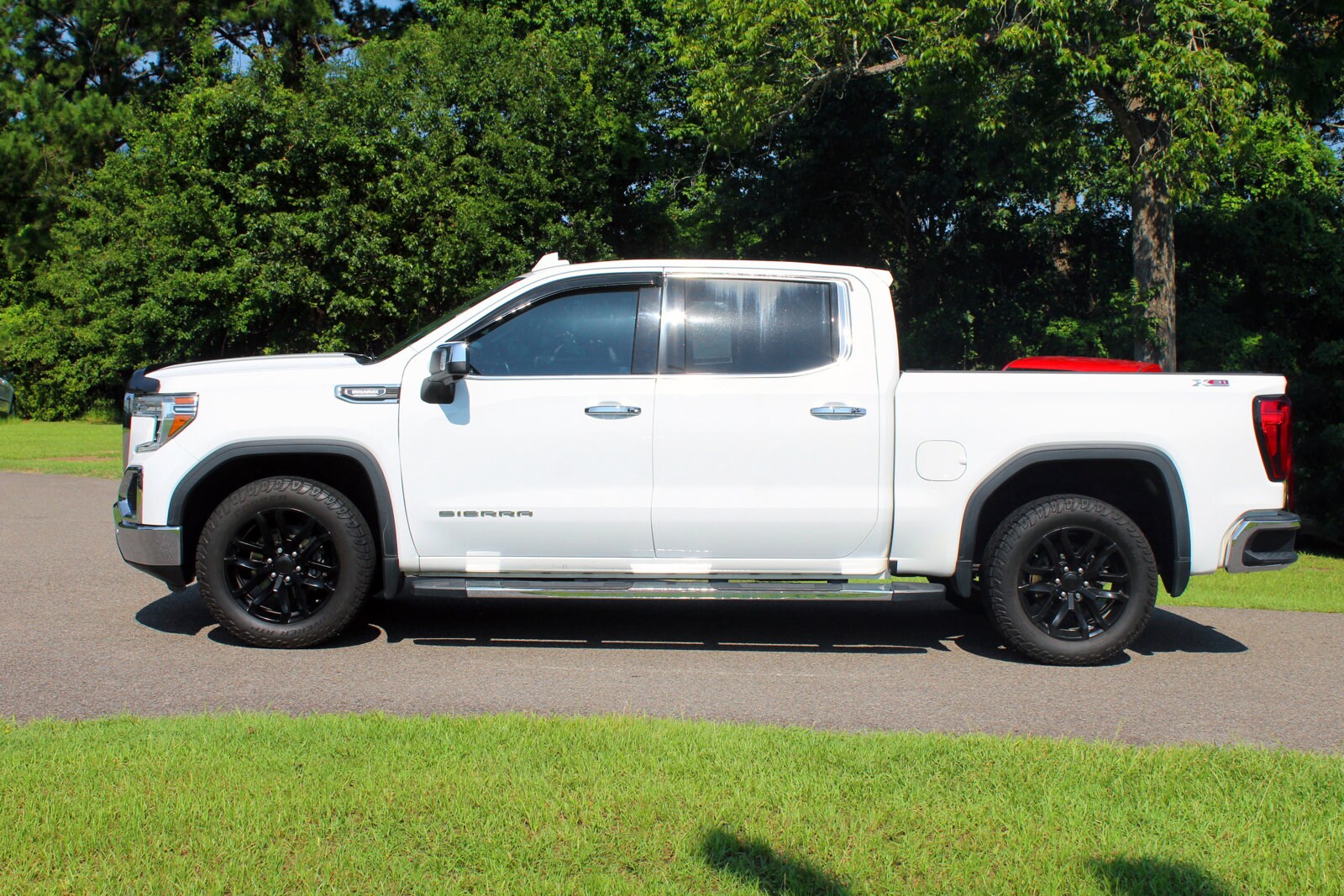 Used 2021 GMC Sierra 1500 SLT with VIN 3GTU9DET8MG248919 for sale in Goose Creek, SC