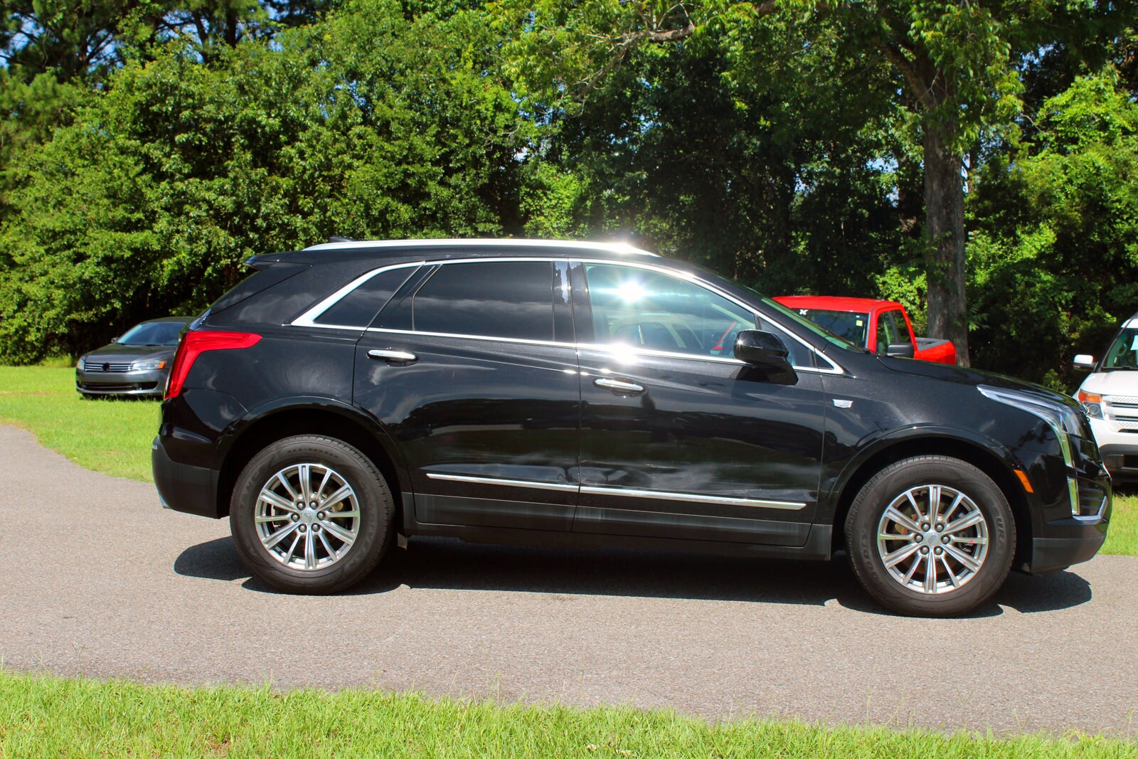 Used 2018 Cadillac XT5 Luxury with VIN 1GYKNDRS6JZ198838 for sale in Goose Creek, SC