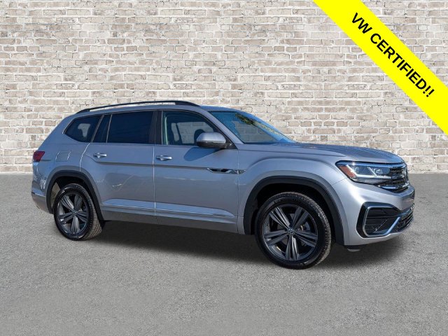 2021 Volkswagen Atlas SE w/Tech R-Line