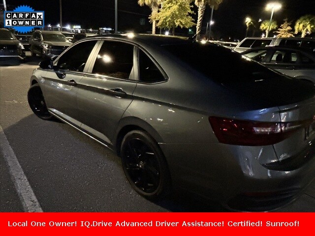 2025 Volkswagen Jetta 1.5T SE photo 2