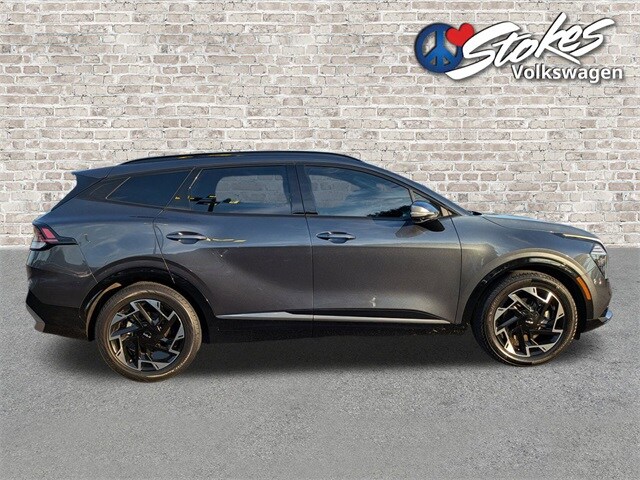 2023 Kia Sportage photo 3
