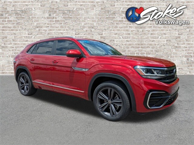 2021 Volkswagen Atlas Cross Sport V6 SE Technology R-Line photo 2