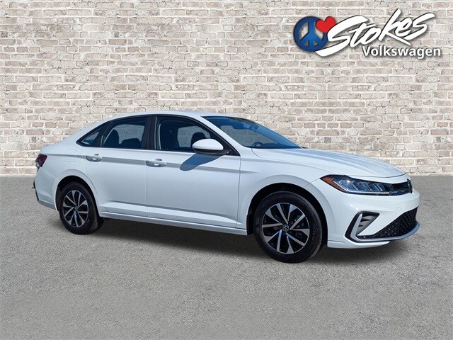 2025 Volkswagen Jetta 1.5T S photo 2