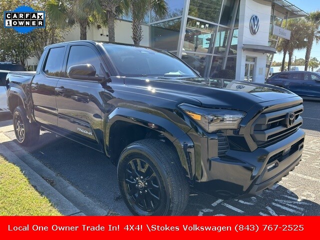 2025 Toyota Tacoma SR5 photo 3