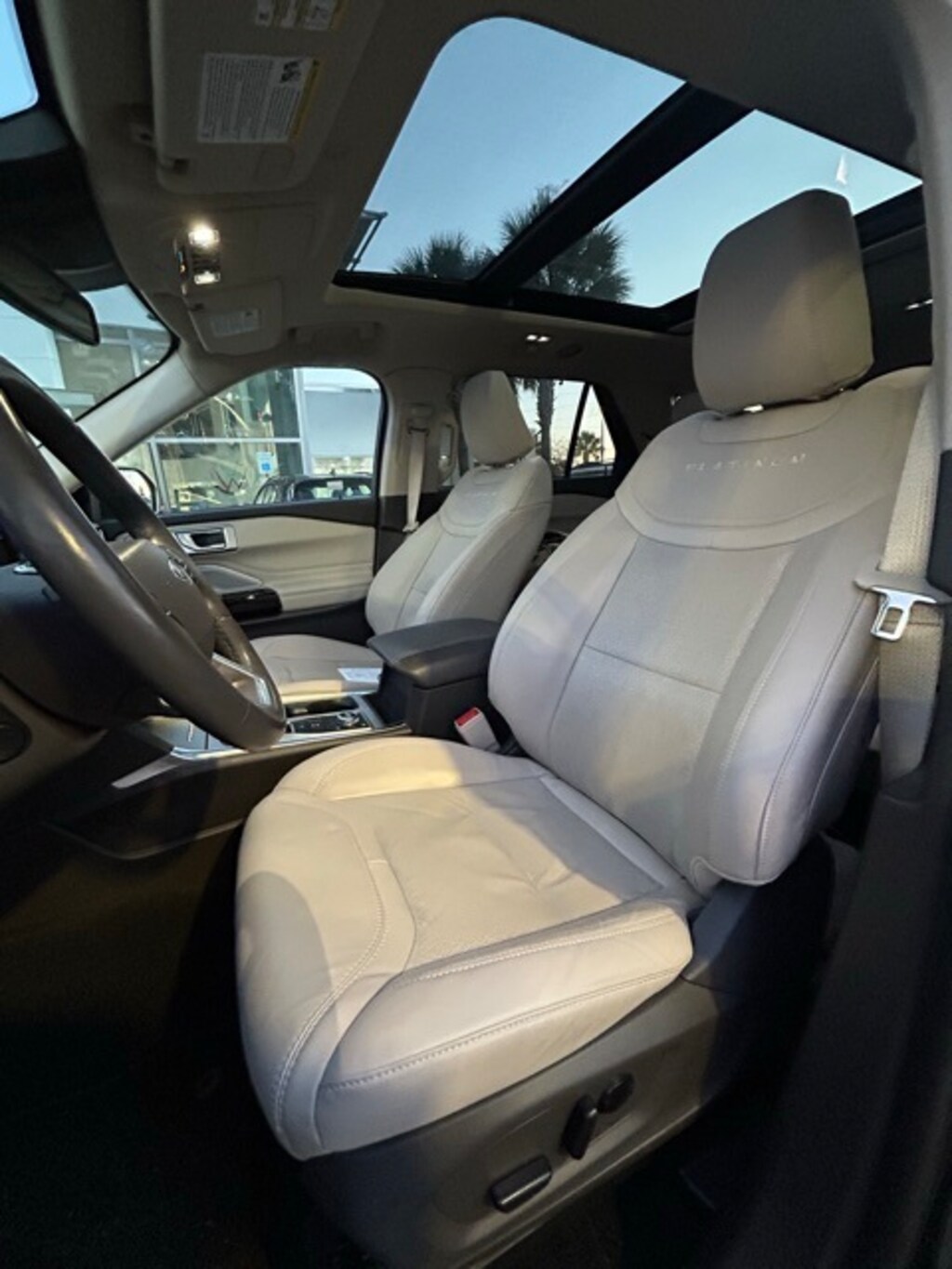 Used 2023 Ford Explorer Platinum SUV