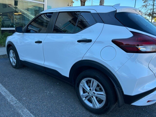 2024 Nissan Kicks S photo 3