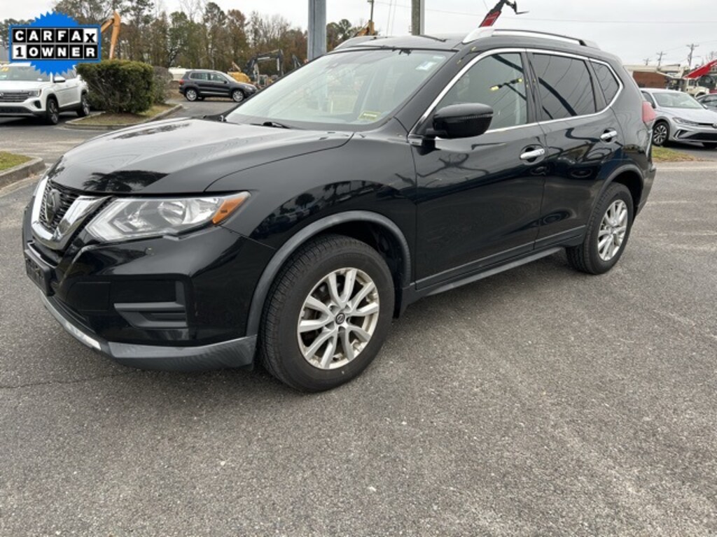 Used 2020 Nissan
