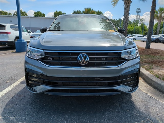2024 Volkswagen Tiguan SE R-Line Black photo 4