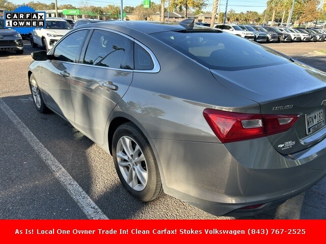 2018 Chevrolet Malibu 1LT photo 2